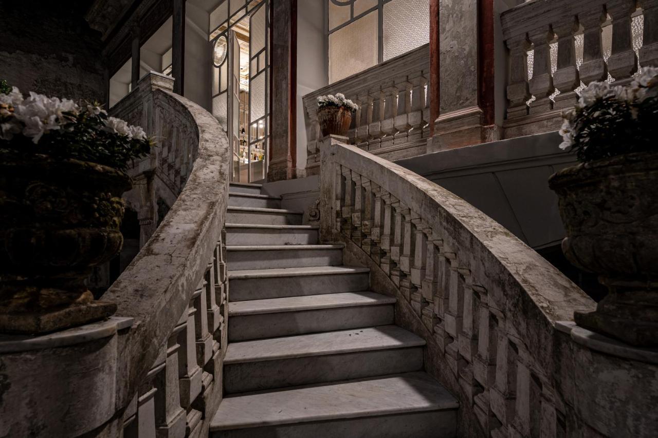 Artemisia Domus - Giardino Hotel Наполи Екстериор снимка